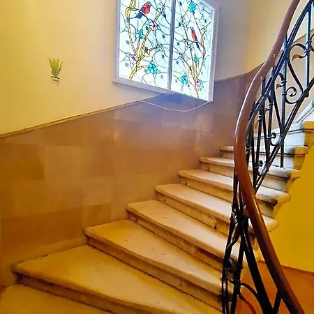 Hotello * صوفيا